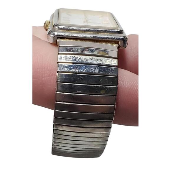 Vintage CHOICE Quartz Watch Hong Kong Rectangular Face Stretch Band New Battery - Picture 6 of 15